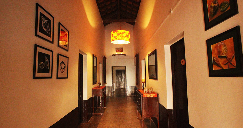 Guest house on beach in Calangute